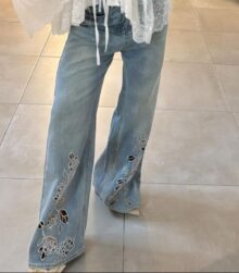 ג׳ינס חיתוכי לייזר