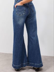 ⁦ג׳ינס אדל⁩ – תמונה ⁦2⁩