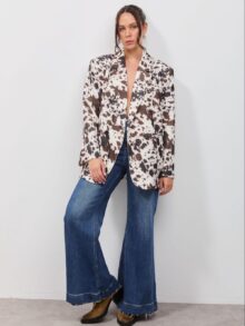 ⁦ג׳קט אגת⁩ – תמונה ⁦3⁩